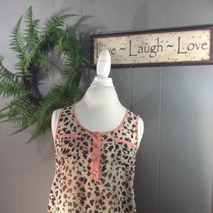🌼3 for $15🌼  E M sheer animal print blouse